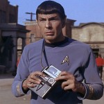 Spock i aksjon med sin Tricorder
